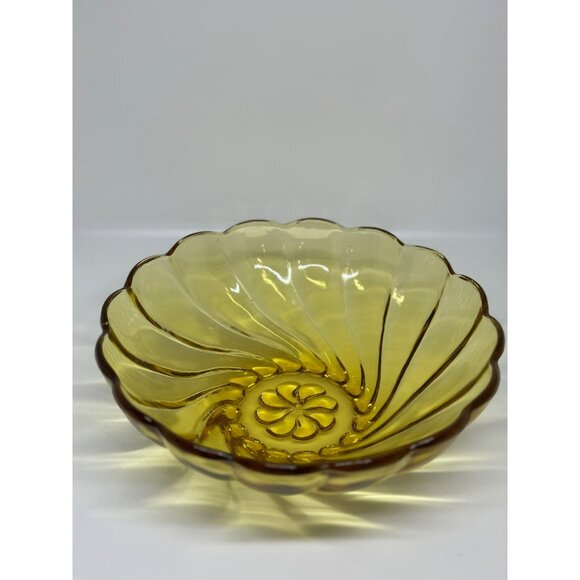 VTG Hazel Atlas Amber Capri Swirl Serving Bowl Depression Glass 9" Diameter - Picture 1 of 6
